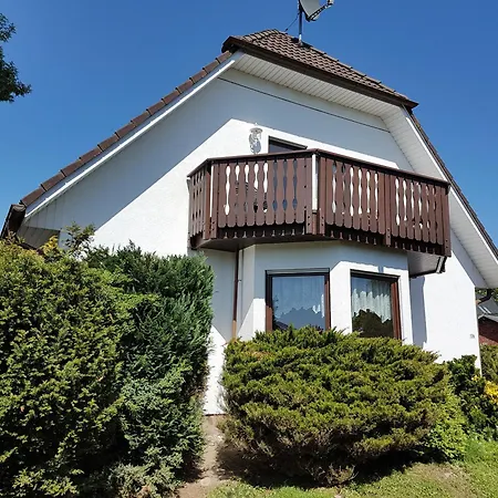 Strandnahe Auf Der Insel Ruegen Apartment Glowe